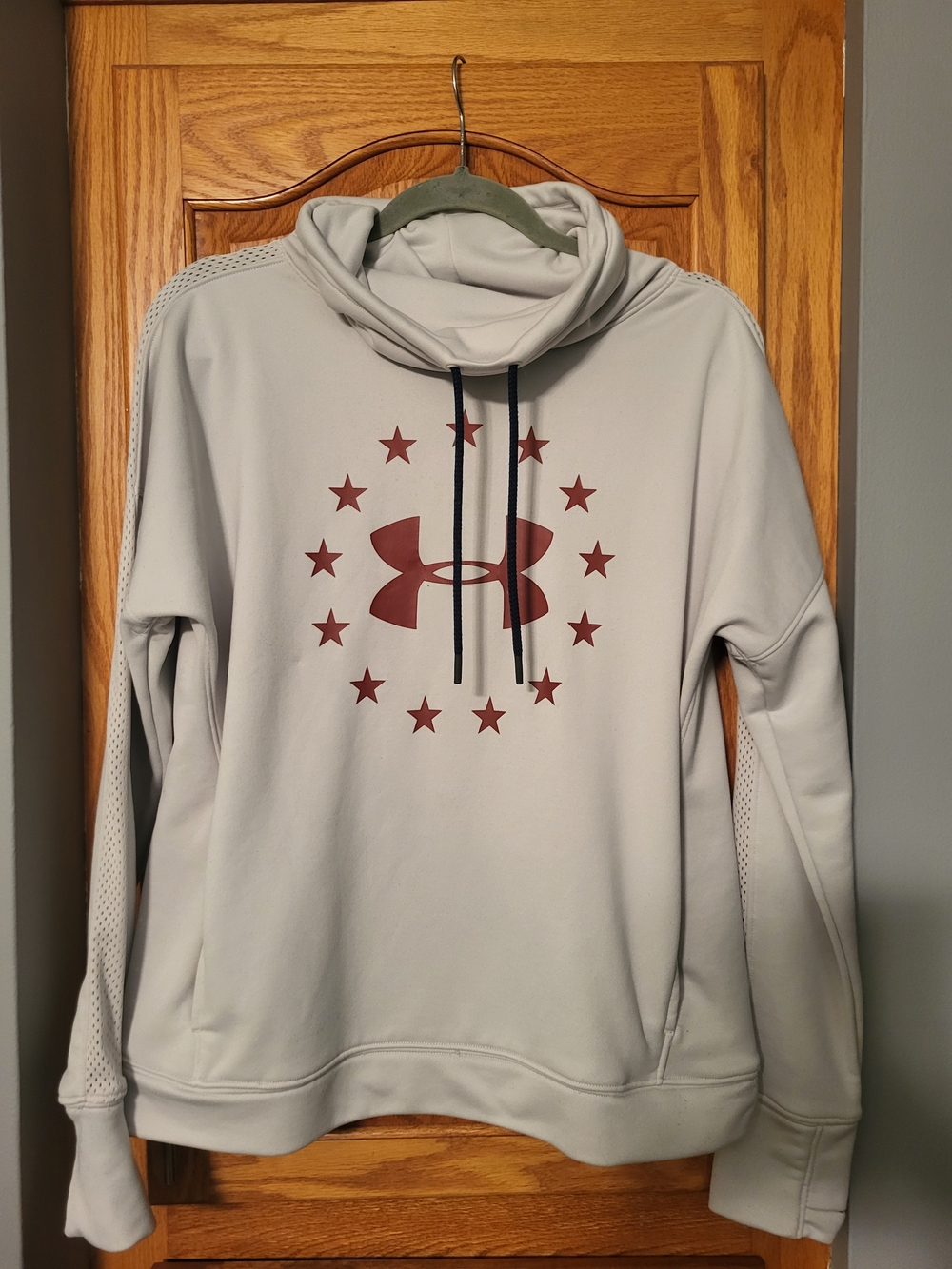 Under Armour Women's Freedom Funnel Neck Hoodie Large